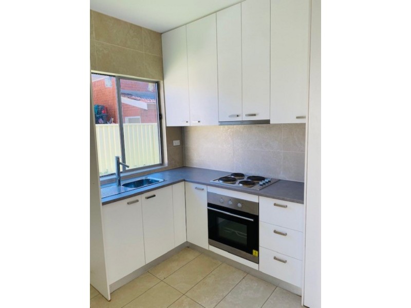 1/43 Sarsfield Street, Blacktown NSW 2148