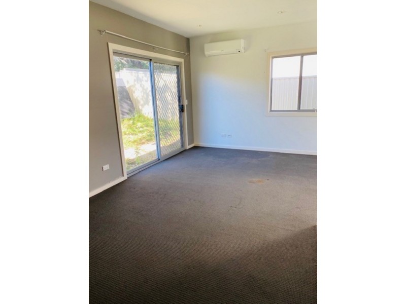 1/43 Sarsfield Street, Blacktown NSW 2148