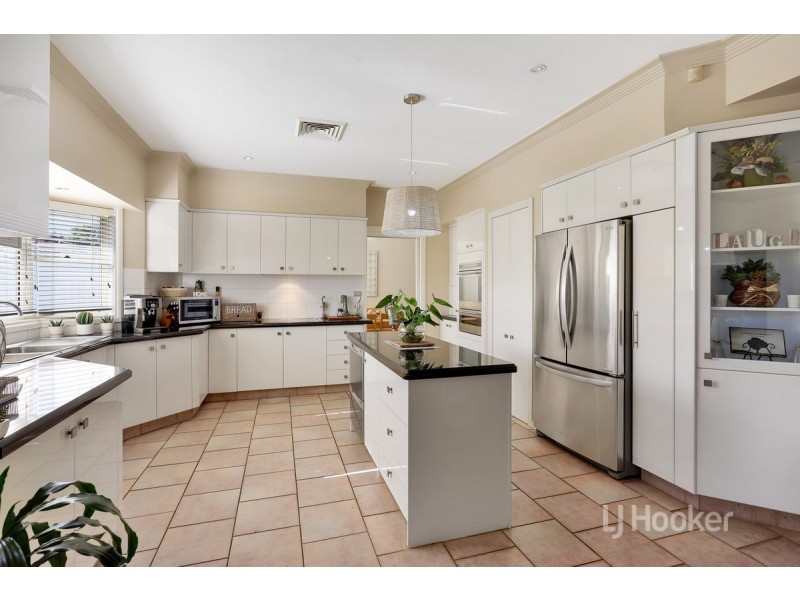 22 Crestreef Drive, Acacia Gardens NSW 2763