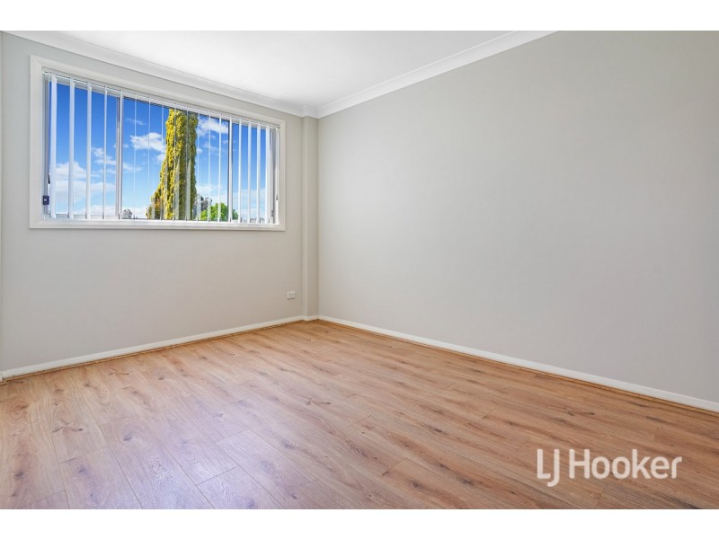 2/8E Myrtle Street, Prospect NSW 2148