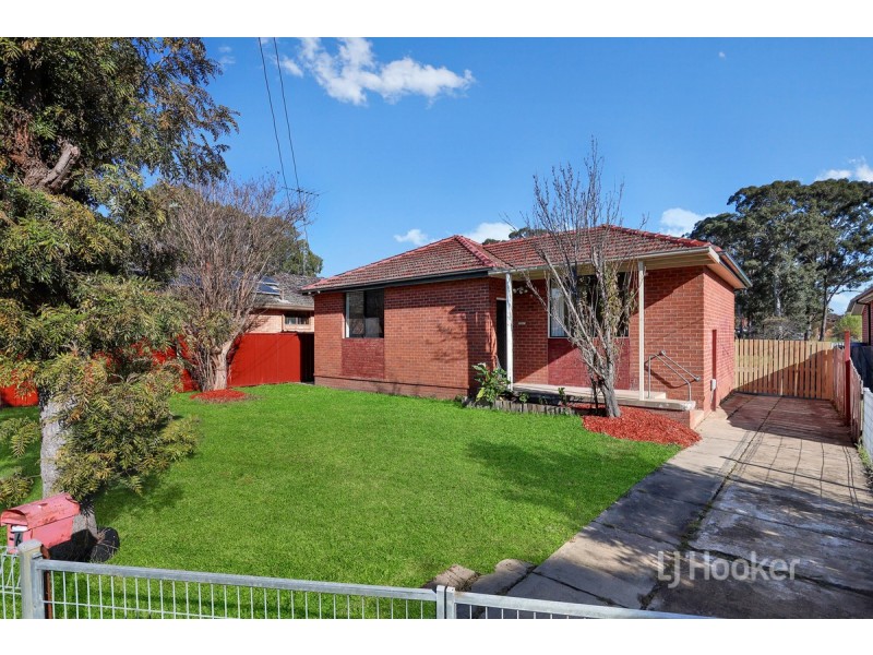 6 Meroo Street, Blacktown NSW 2148
