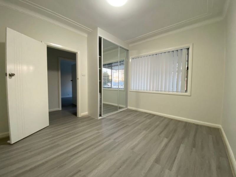 8 Walters Road, Blacktown NSW 2148