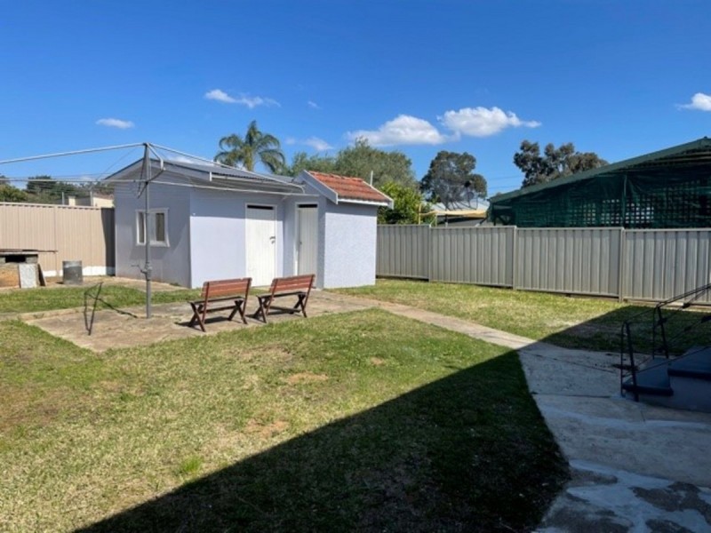 37 Kirkman Road, Blacktown NSW 2148