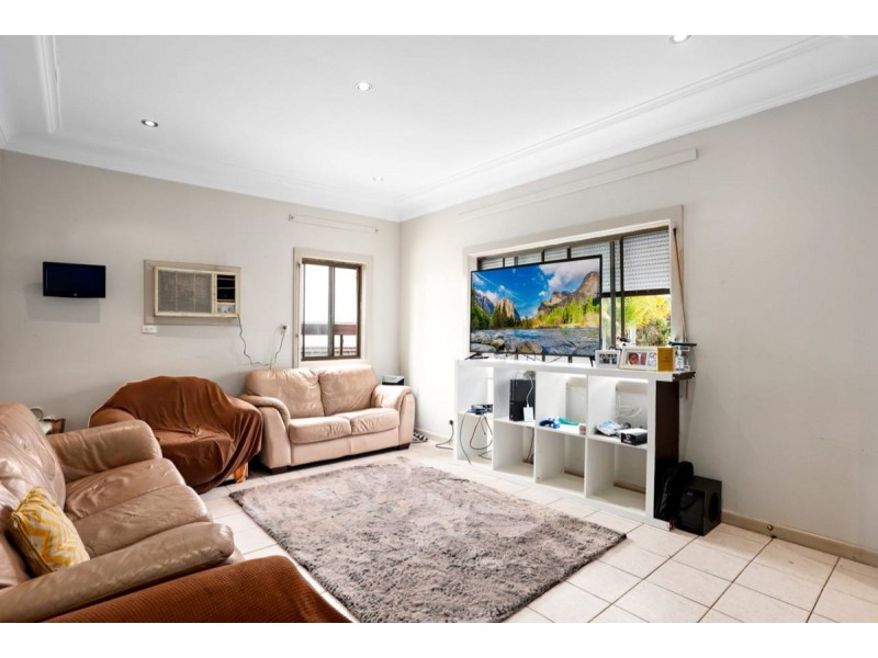 11 Norfolk Street, Blacktown NSW 2148