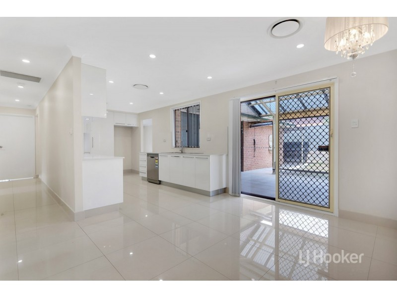 7 Balmain Place, Doonside NSW 2767