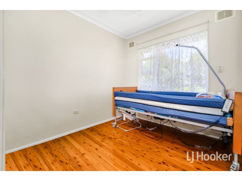 4 Veronica Crescent, Seven Hills NSW 2147