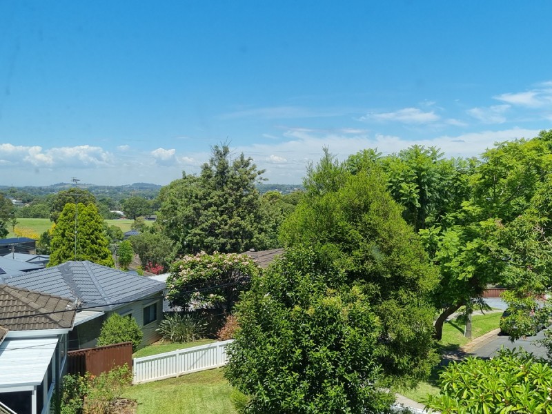 4 Veronica Crescent, Seven Hills NSW 2147