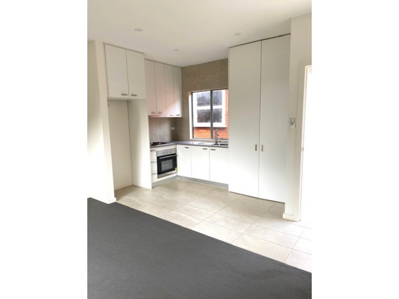 1/41 Sarsfield Street, Blacktown NSW 2148