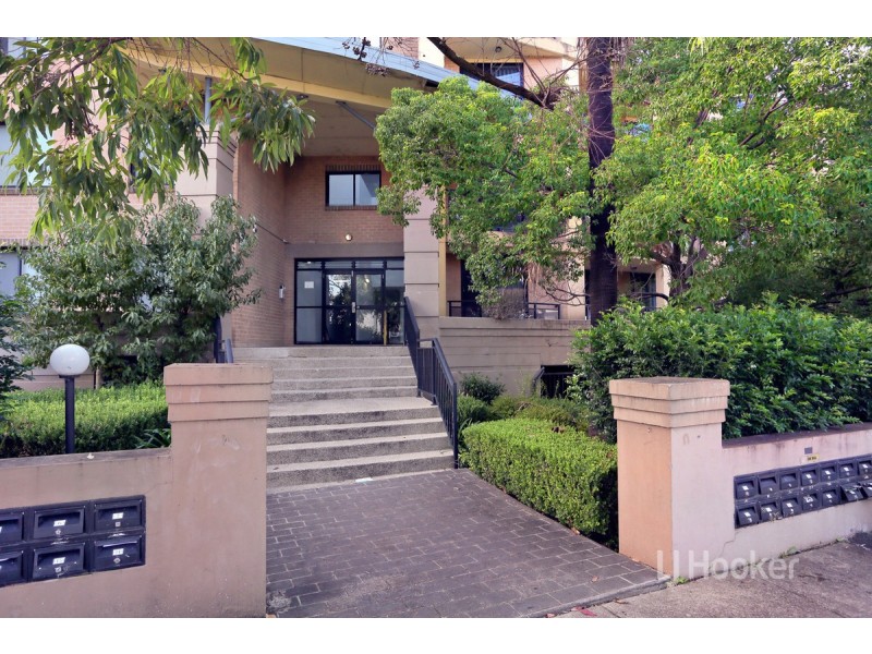 26/9-13 Griffiths Street, Blacktown NSW 2148