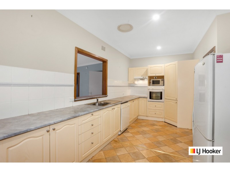 75 Pendant Avenue, Blacktown NSW 2148