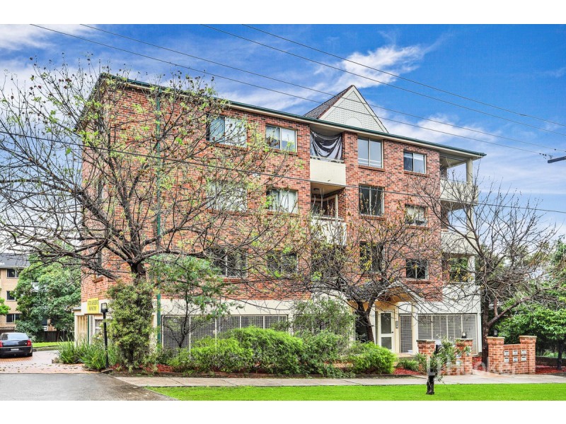 1/11 Oxford Street, Blacktown NSW 2148