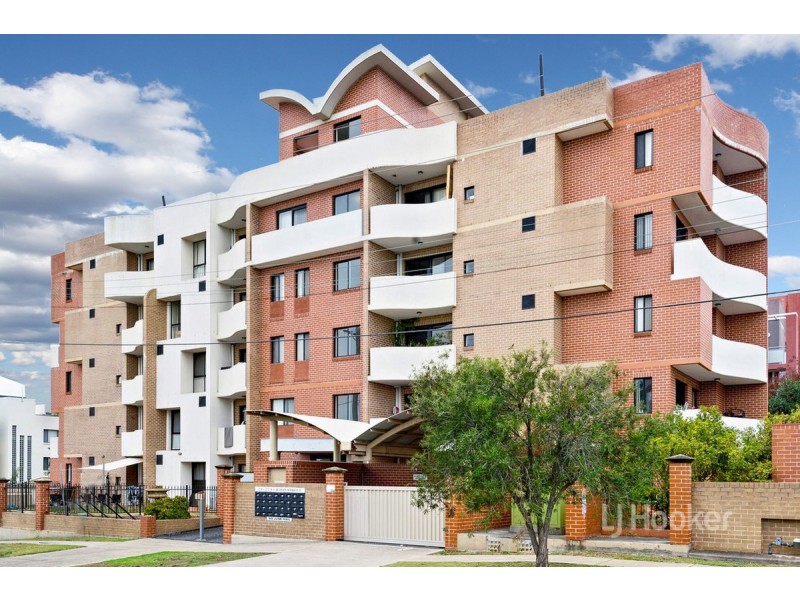 17/20-22 Clifton Street, Blacktown NSW 2148