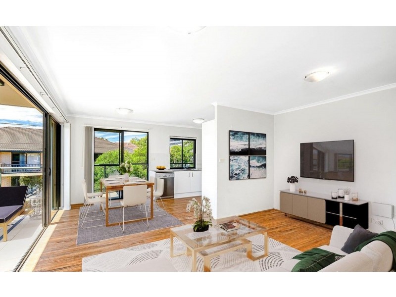 204/1-3 Griffiths Street, Blacktown NSW 2148