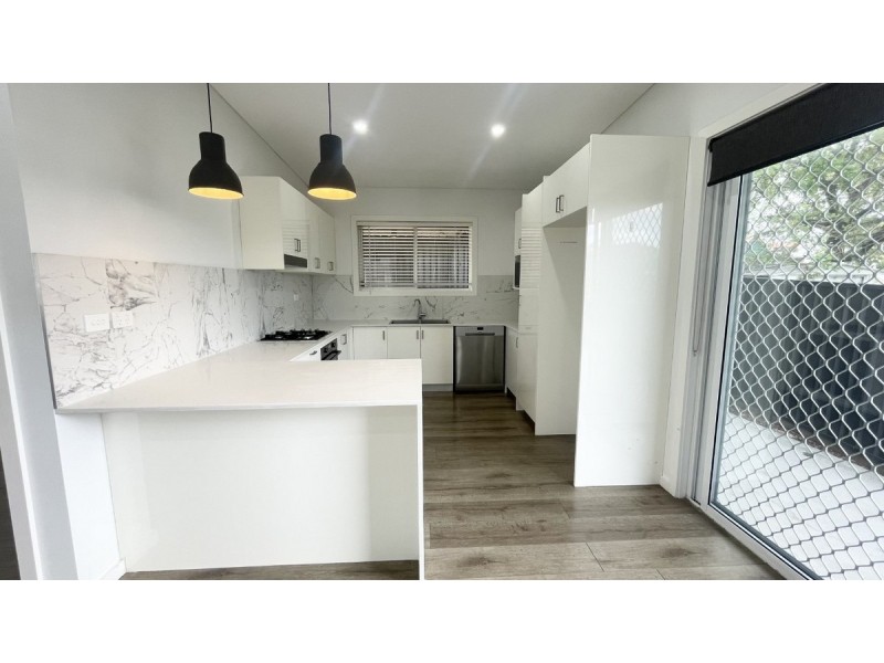 15a Dawn Drive, Seven Hills NSW 2147