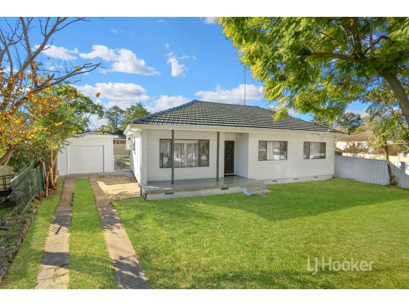 5 Koorool Avenue, Lalor Park NSW 2147