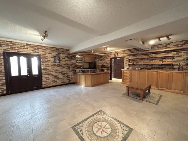 8 Tallawong Avenue, Blacktown NSW 2148