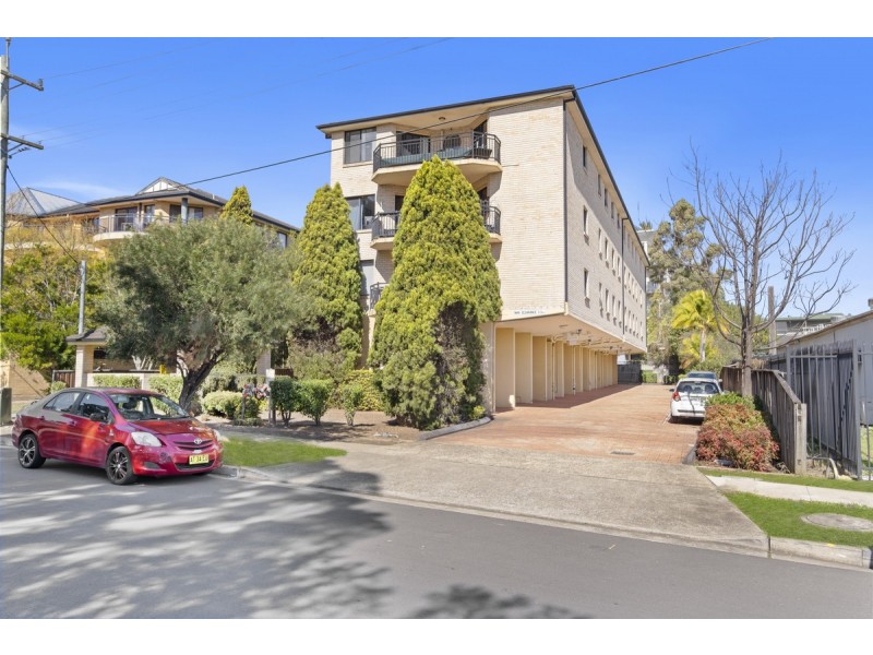 11/32 Fourth Avenue, Blacktown NSW 2148