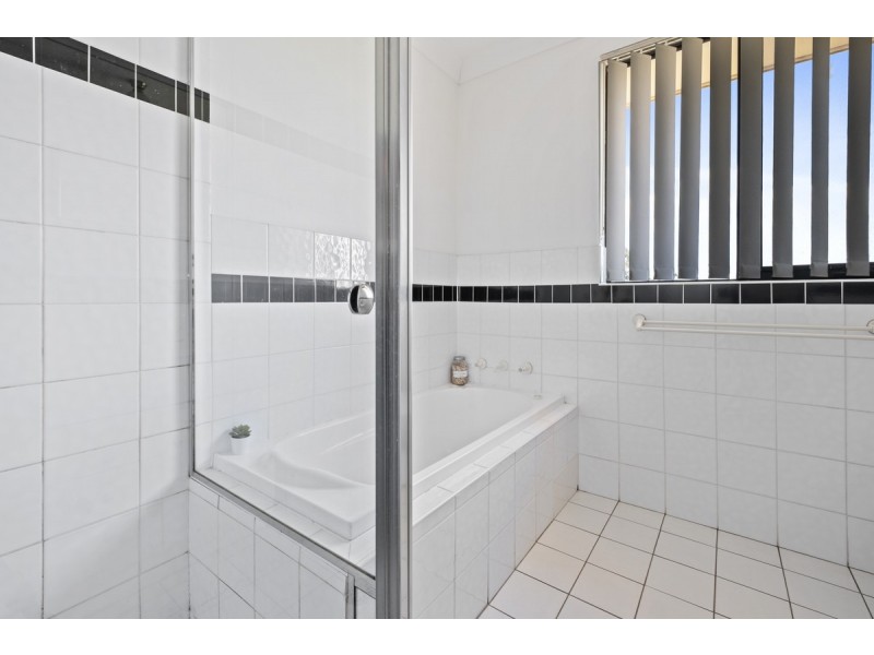 11/32 Fourth Avenue, Blacktown NSW 2148