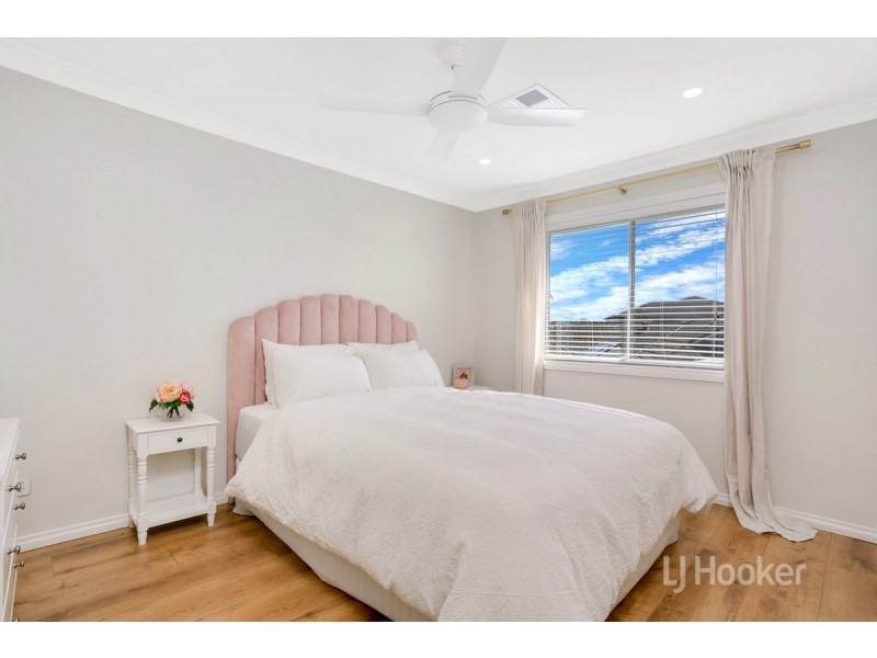 22 Crestreef Drive, Acacia Gardens NSW 2763