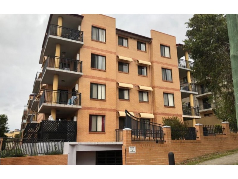 8/4-6 Clifton Street, Blacktown NSW 2148