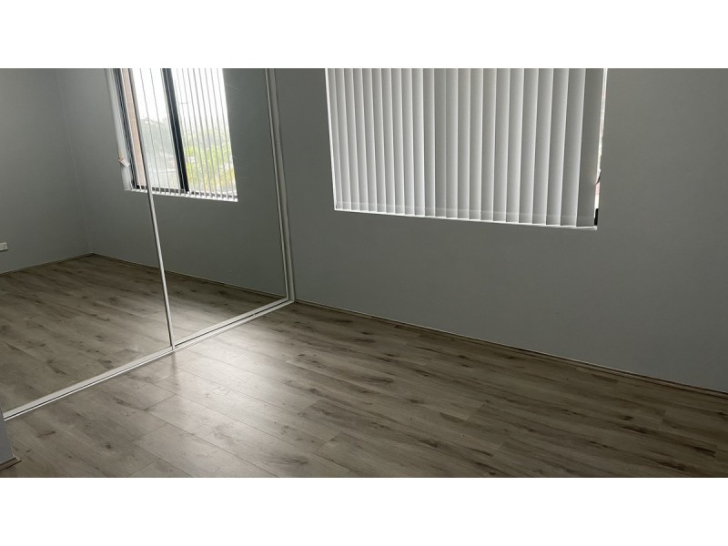 8/4-6 Clifton Street, Blacktown NSW 2148