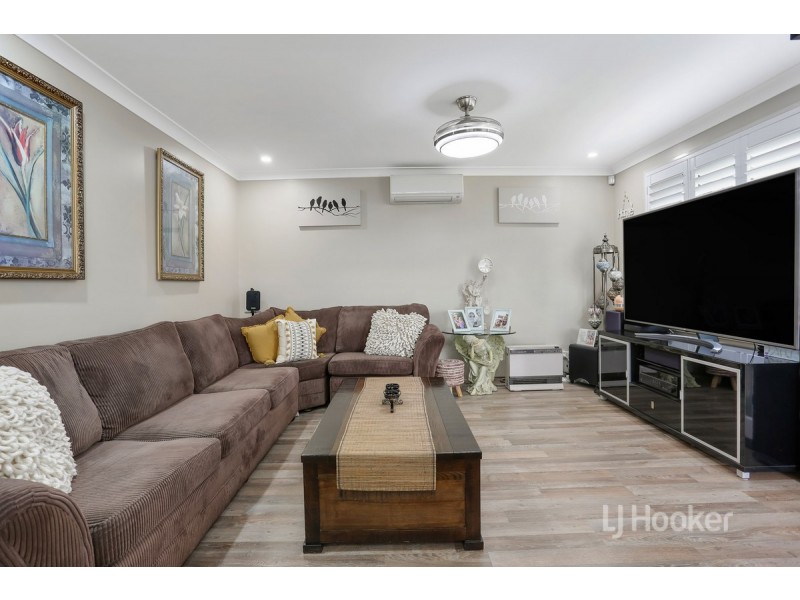 37 Millard Crescent, Plumpton NSW 2761