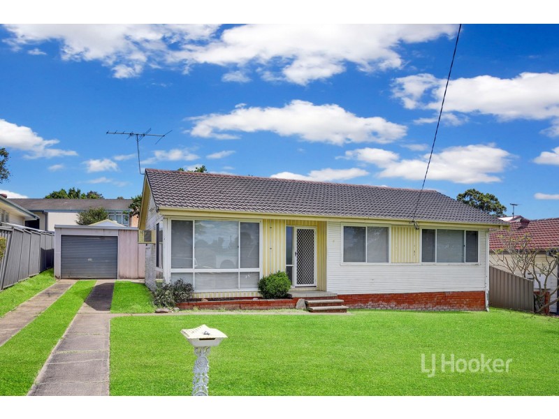 4 Tyrone Place, Blacktown NSW 2148