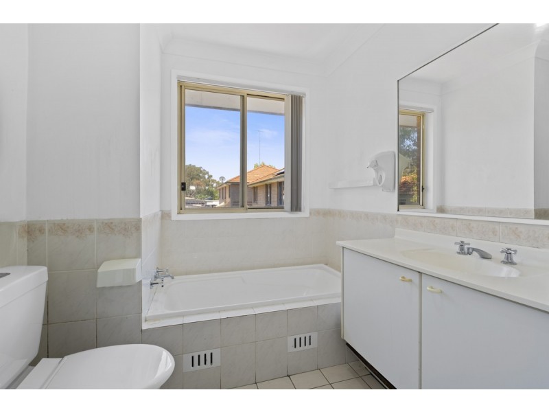 4 St Pauls Way, Blacktown NSW 2148