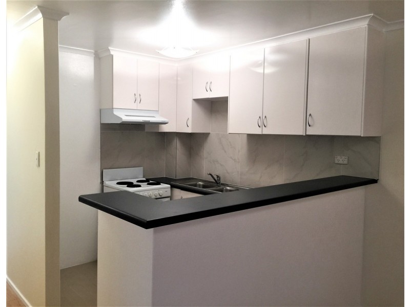 4/7 Griffiths Street, Blacktown NSW 2148