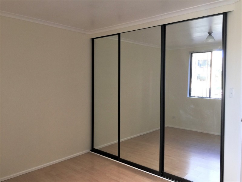 4/7 Griffiths Street, Blacktown NSW 2148