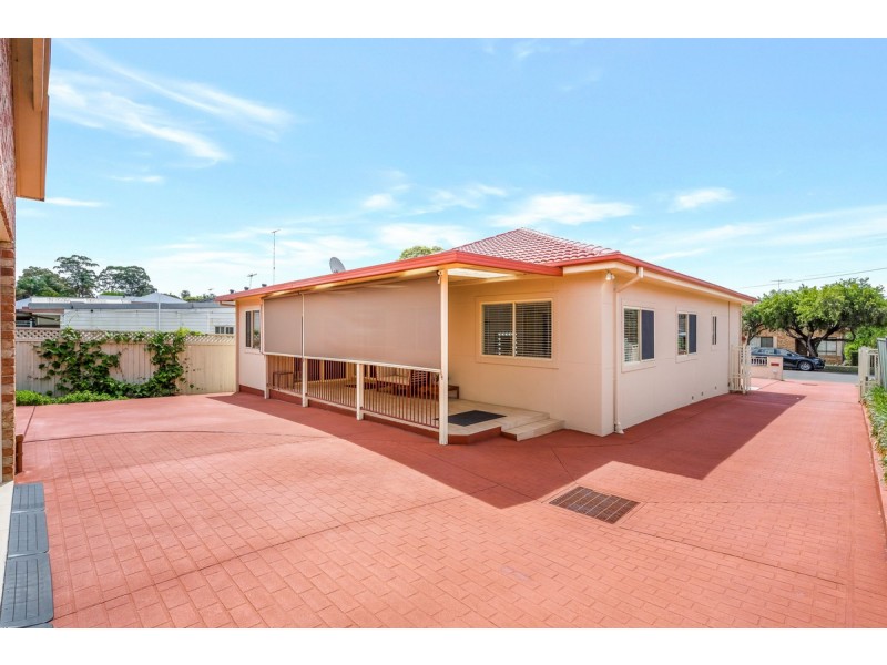 24 Newhaven Avenue, Blacktown NSW 2148