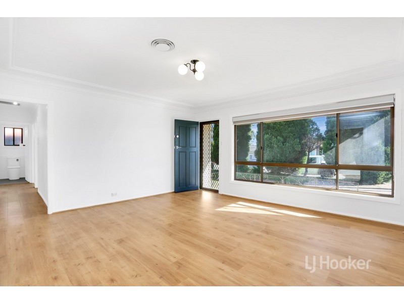 16 Derwent Parade, Blacktown NSW 2148