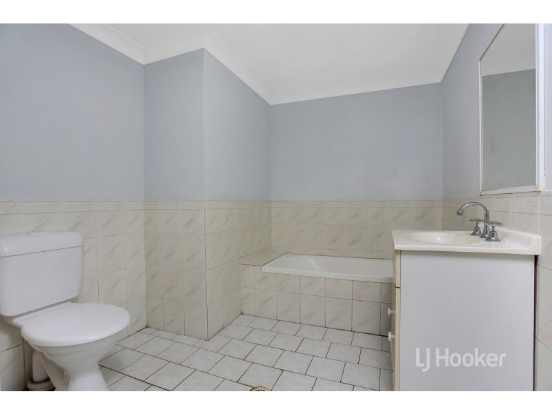 33/8-10 Fourth Avenue, Blacktown NSW 2148