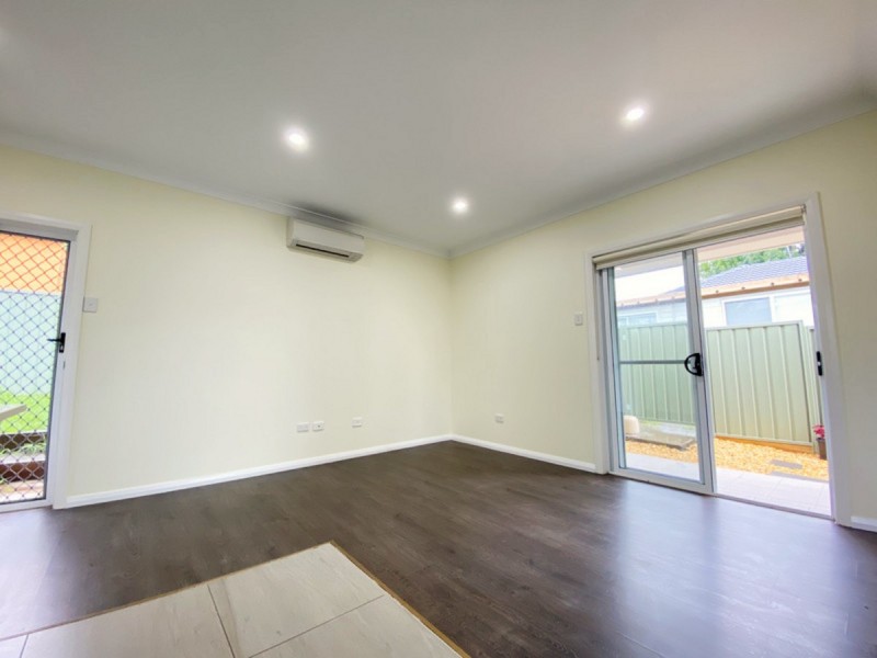 19A Hilltop Avenue, Blacktown NSW 2148