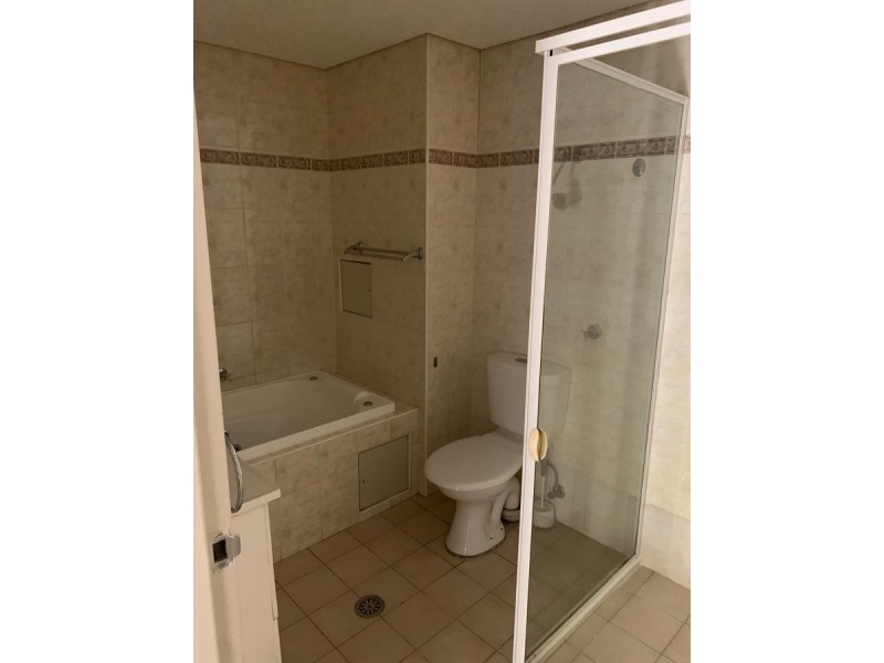 8/16-18 Fifth Avenue, Blacktown NSW 2148