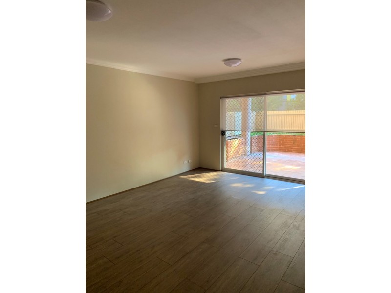 8/16-18 Fifth Avenue, Blacktown NSW 2148