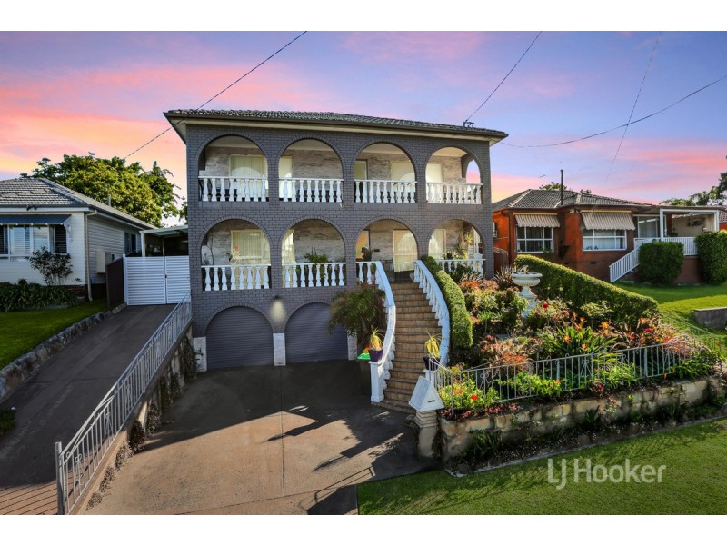 17 Adler Parade, Greystanes NSW 2145