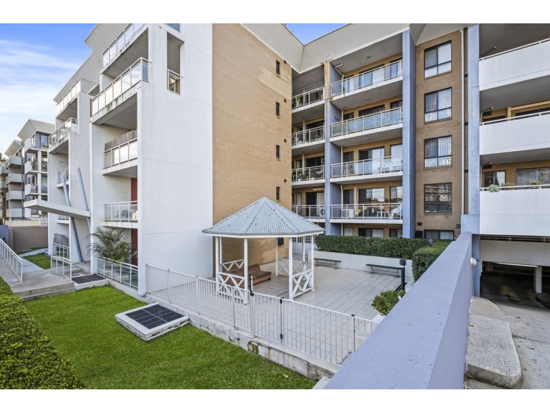 21/21-29 Third Avenue, Blacktown NSW 2148