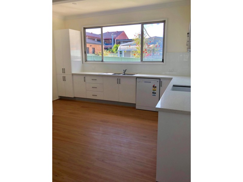 9 Monash Road, Blacktown NSW 2148