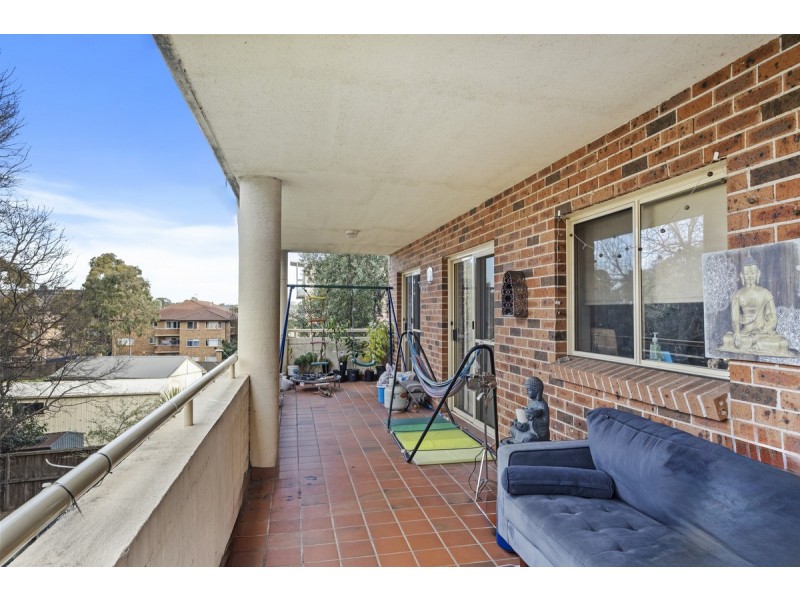 4/11 Oxford Street, Blacktown NSW 2148