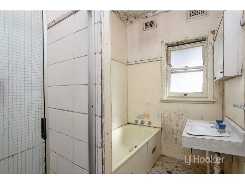 24 Sullivan Street, Blacktown NSW 2148