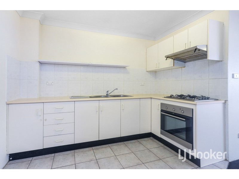 4/8-10 Fourth Avenue, Blacktown NSW 2148