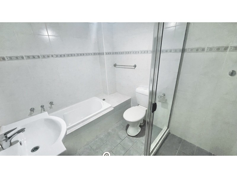 2/30-32 Fifth Avenue, Blacktown NSW 2148