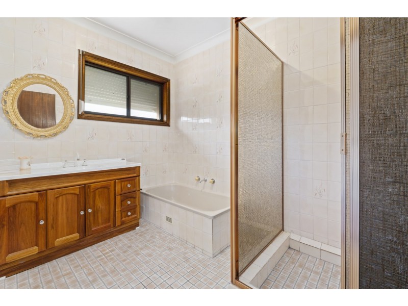 5 Gorse Street, Prospect NSW 2148
