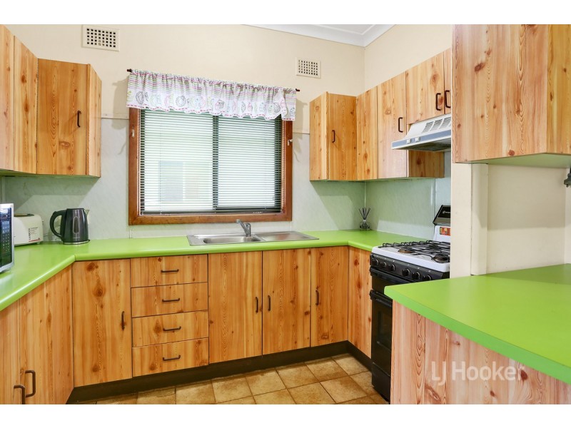 64 Crudge Road, Marayong NSW 2148