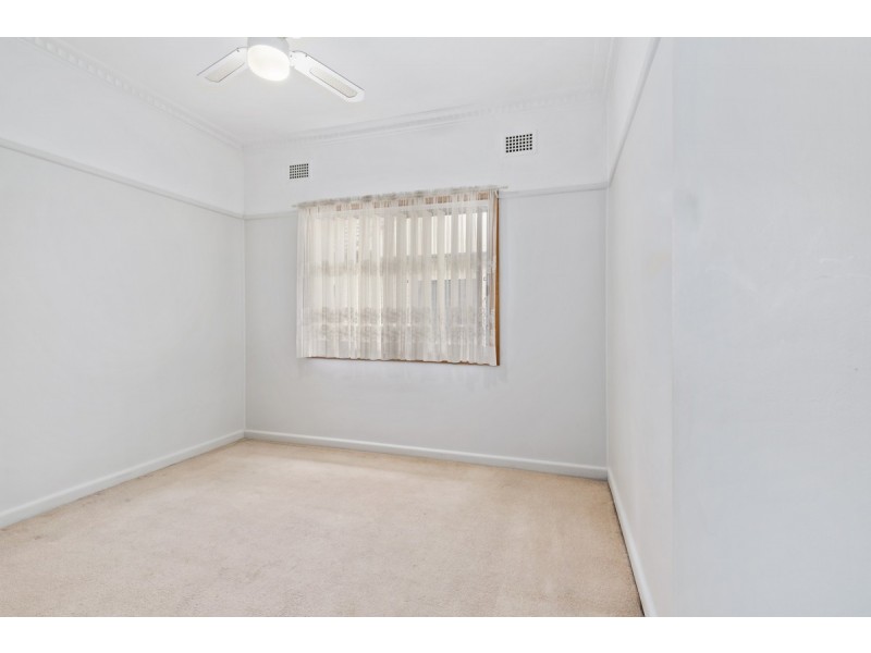 82 Killarney Avenue, Blacktown NSW 2148