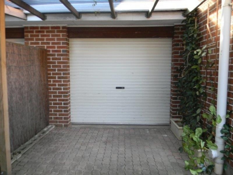 8/24 Upwey Street, Prospect NSW 2148