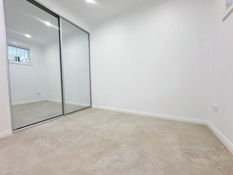 11a Kurrajong Crescent, Blacktown NSW 2148