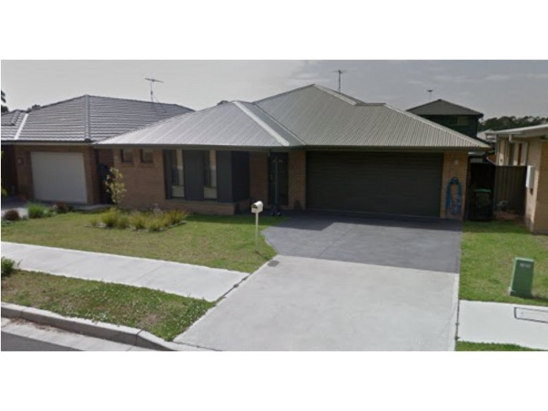 24 Bluestone Drive, Glenmore Park NSW 2745