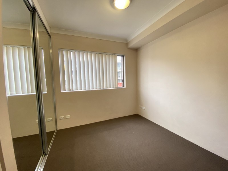 40/17-19 Third Avenue, Blacktown NSW 2148